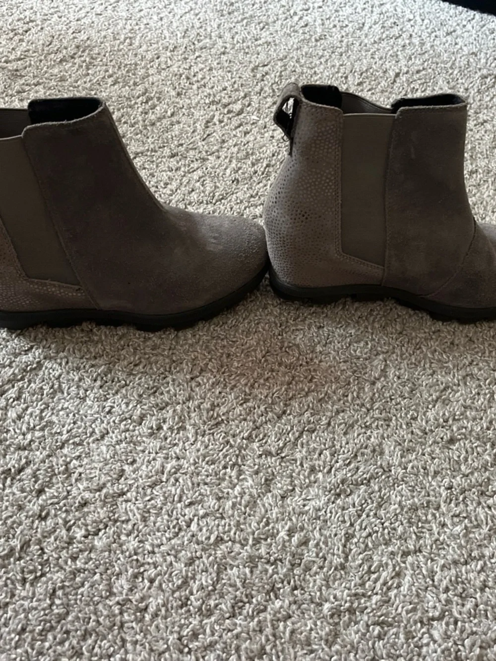 Sorel Kids Gray Suede Chelsea Booties